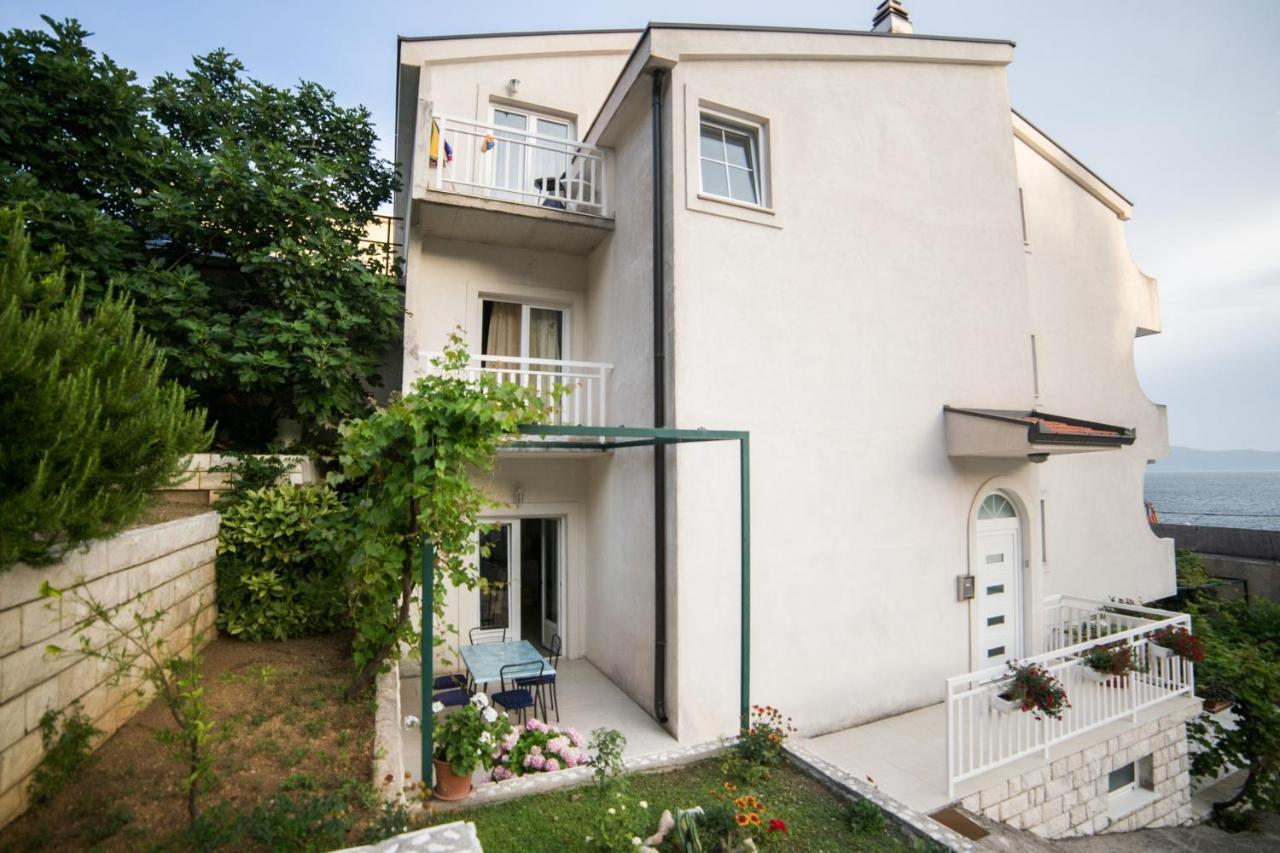 Apartments Tilda Брист Стая снимка