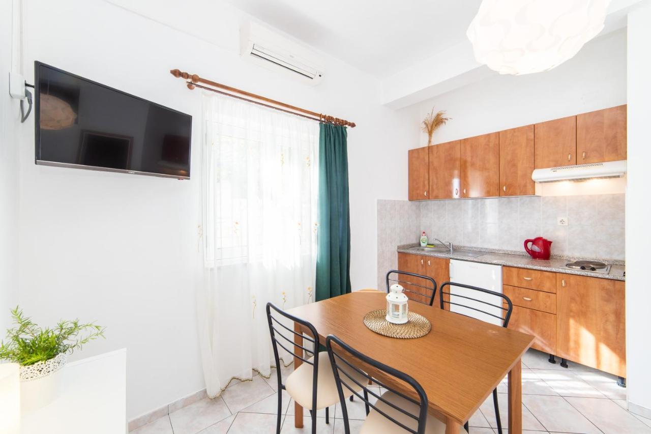 Apartments Tilda Брист Стая снимка