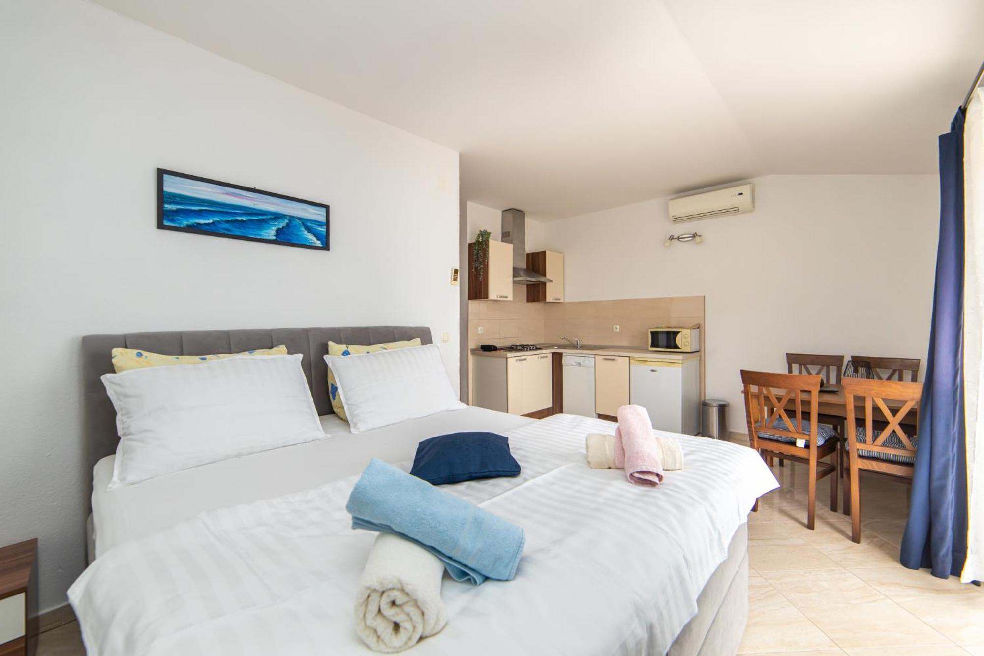 Apartments Tilda Брист Екстериор снимка