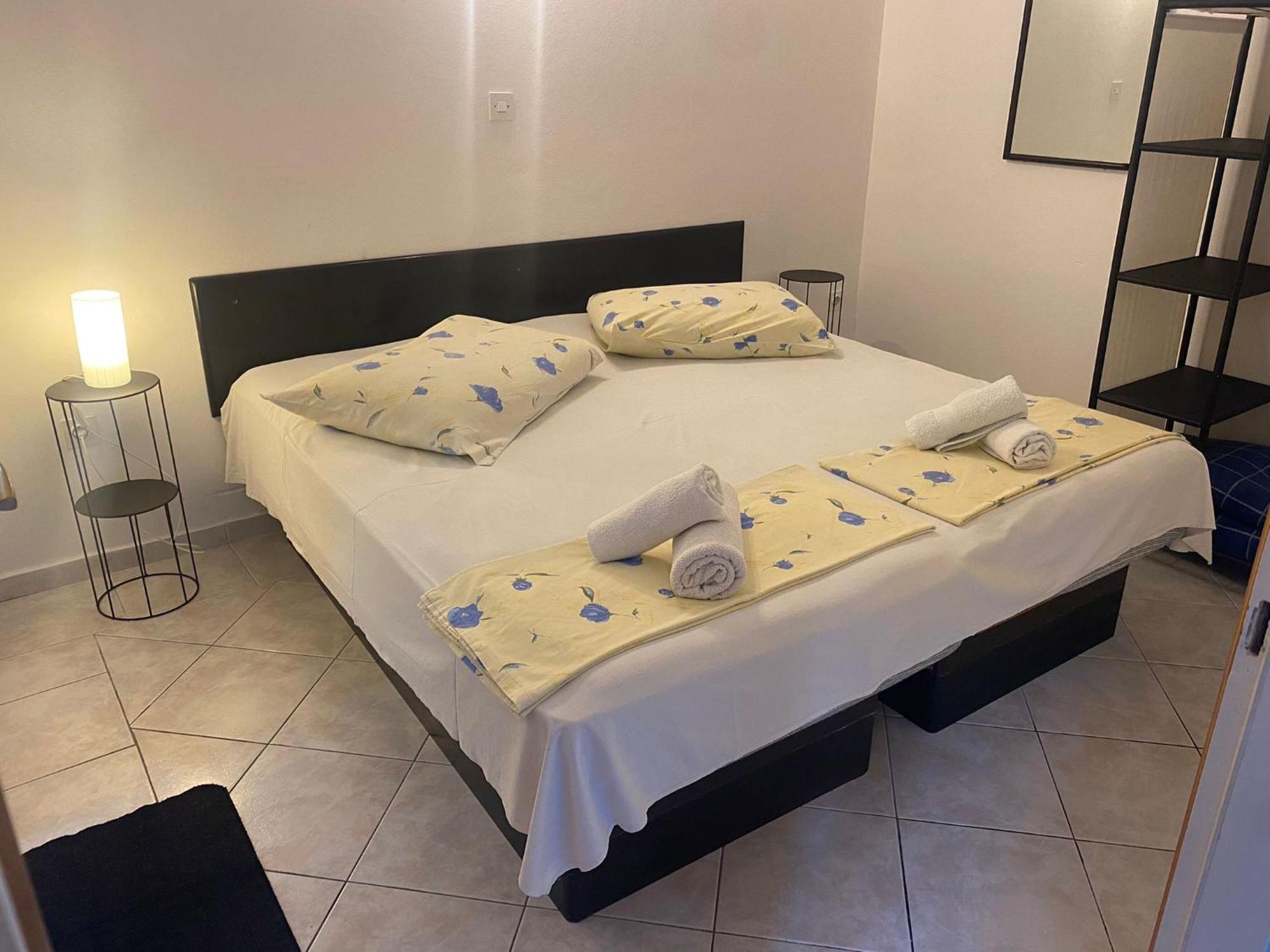 Apartments Tilda Брист Стая снимка