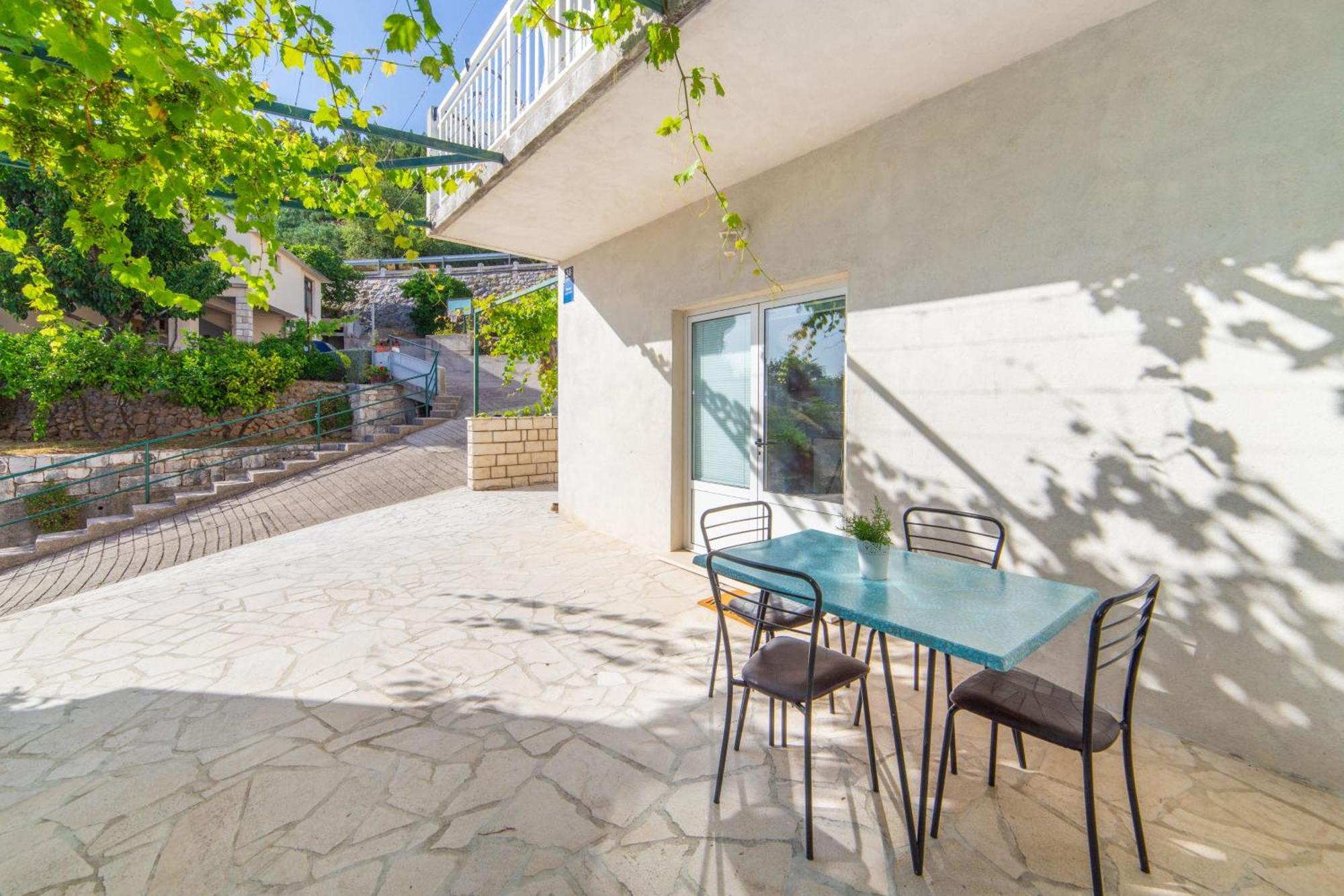 Apartments Tilda Брист Стая снимка