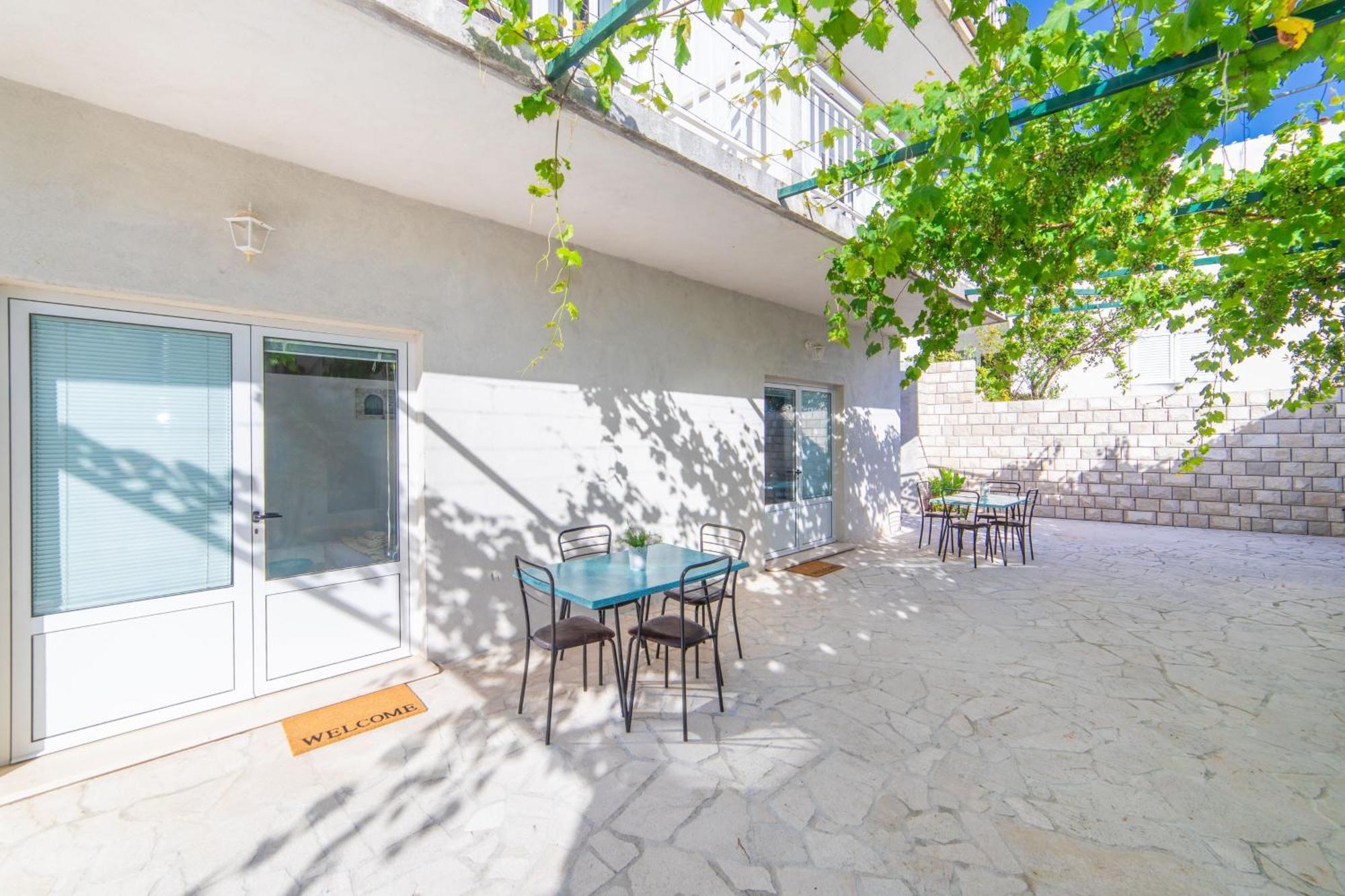 Apartments Tilda Брист Стая снимка