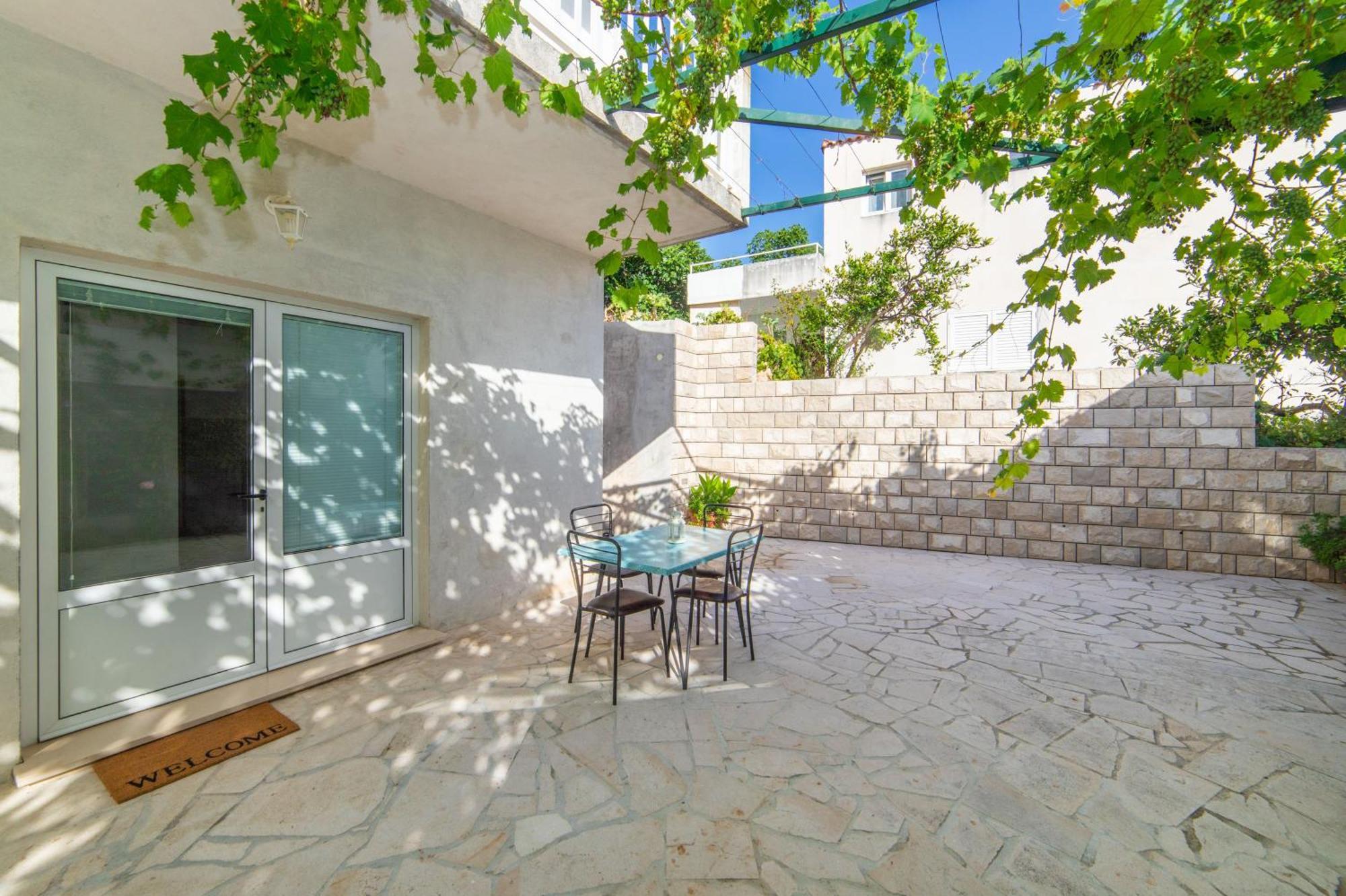 Apartments Tilda Брист Стая снимка